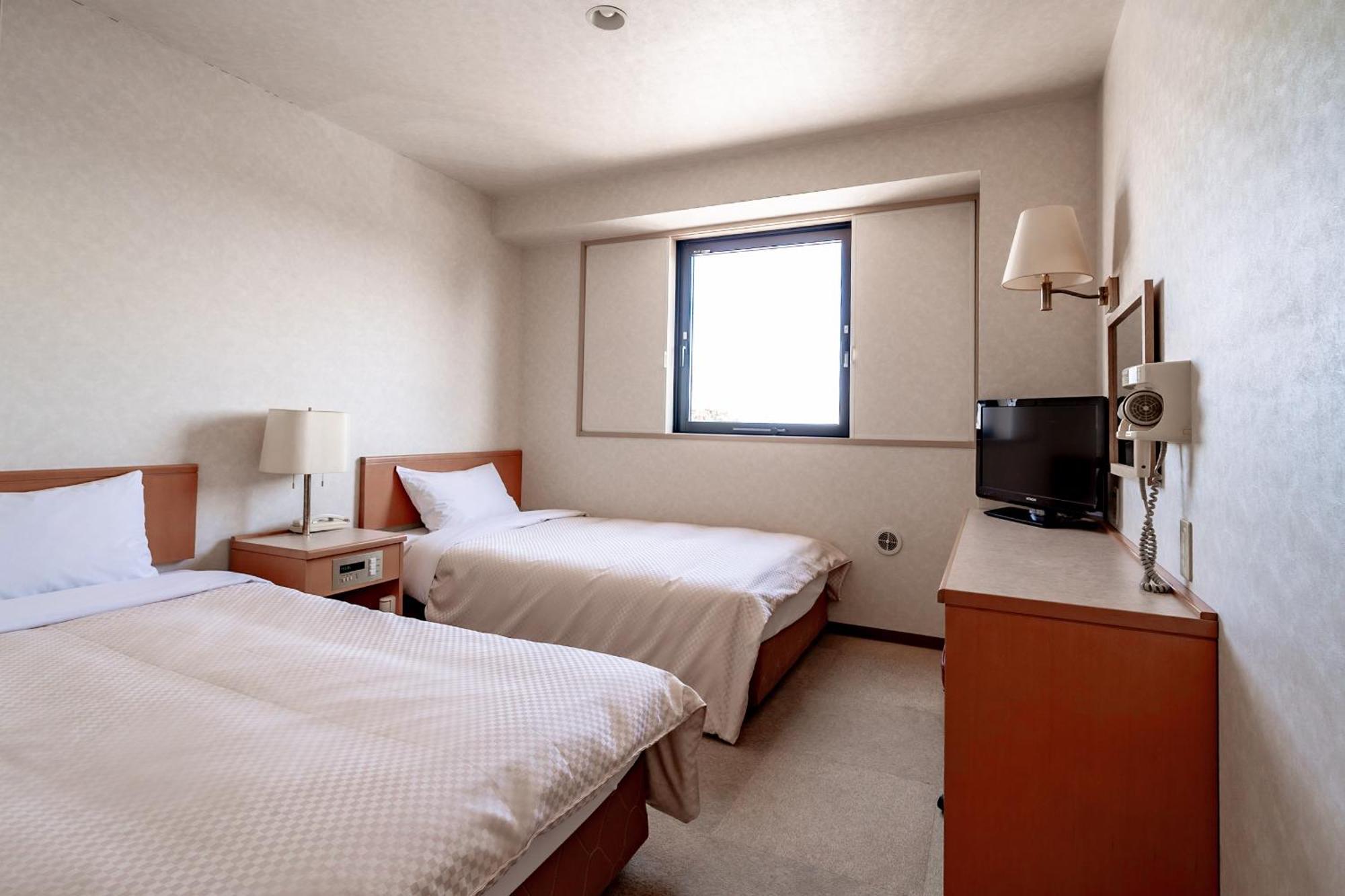 Business Hotel KG Ōita Exterior foto