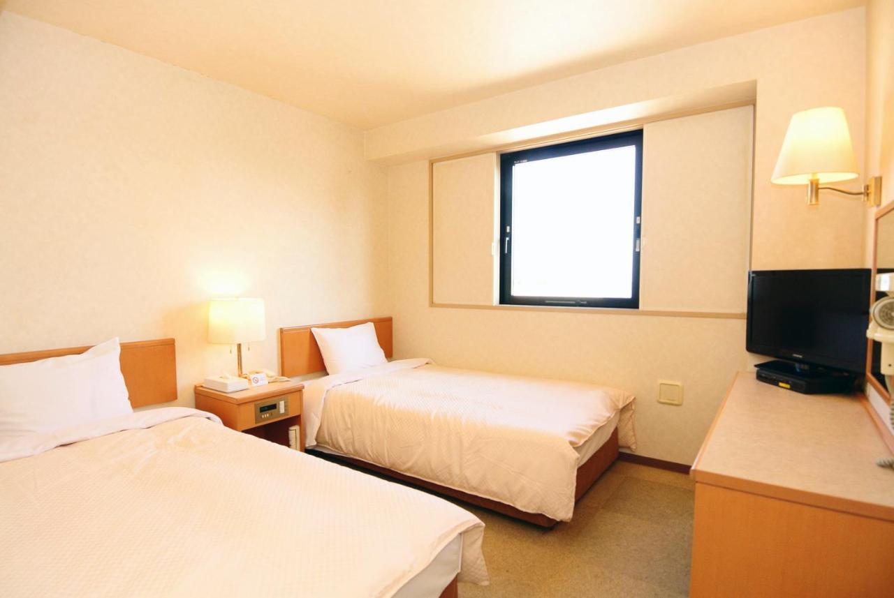 Business Hotel KG Ōita Exterior foto