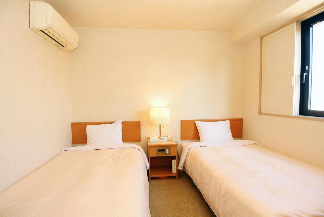 Business Hotel KG Ōita Exterior foto
