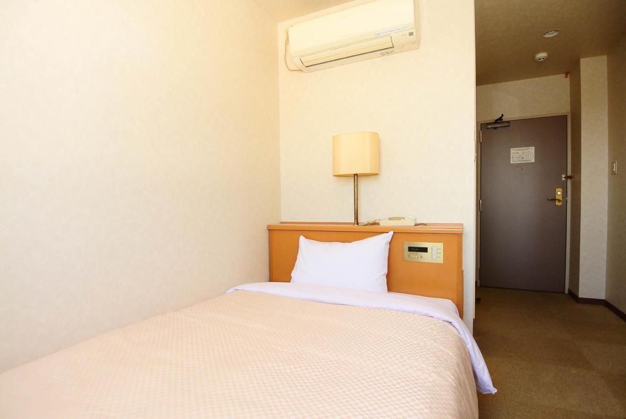 Business Hotel KG Ōita Exterior foto